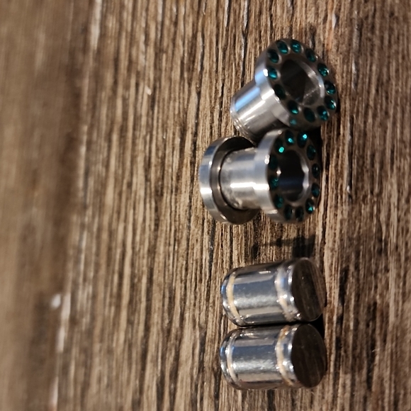 Metal 0g Plugs - Picture 5 of 6
